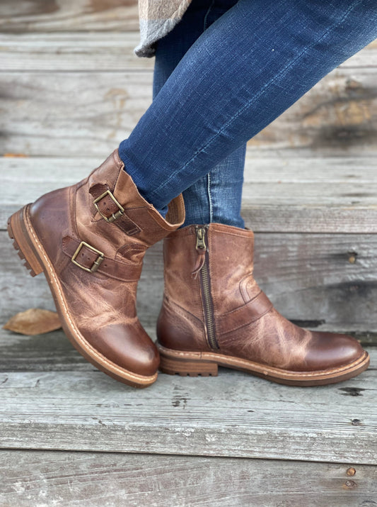 Sofft Lalana Booties FINAL SALE!