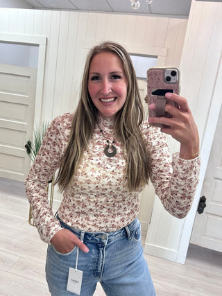 Stretch Lace Long Sleeve Top