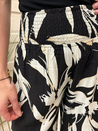 Black/White Tropical  Print Wide Leg Pant