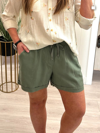 Sea Spray Linen-Blend Shorts